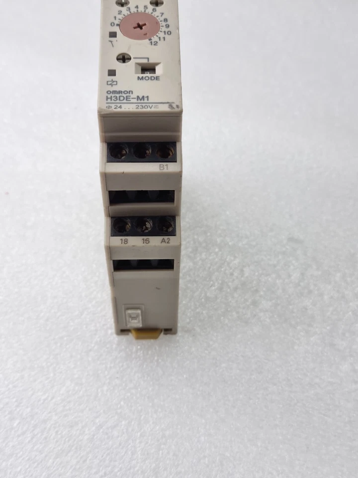 Omron H3DE-M1 Solid State DIN Multi-Function Timer, 0.1s-120hr, 24-230VAC/DC